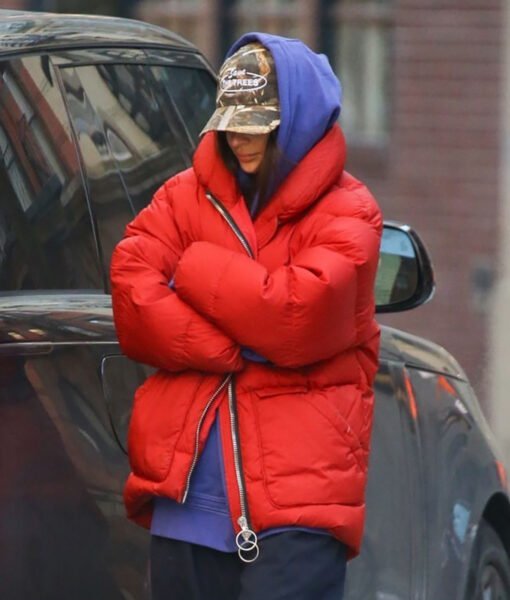 Emily Ratajkowski Red Puffer Jacket - Image 5